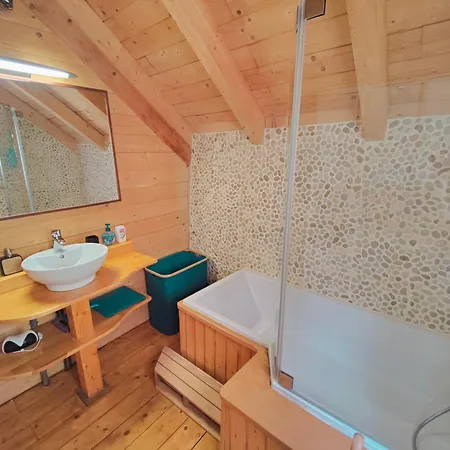 La Mazzonette - 4* In De Met Hottub *